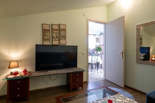 Bougainvillea House 2 Kalamata Ngoại thất bức ảnh